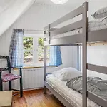 Semesterbostad Ibbe - 3-5km From The Sea By Interhome