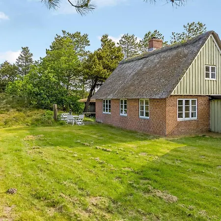 Semesterbostad Ibbe - 3-5km From The Sea By Interhome *